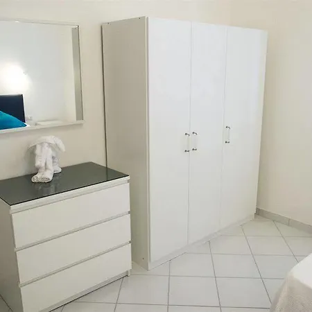 Casa Vacanze Maiori アパートホテル マイオーリ